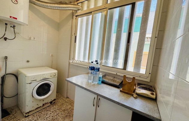Herverkoop - Appartement / flat - Formentera de Segura - Pueblo