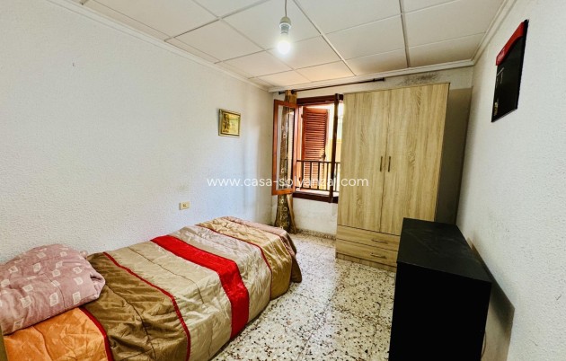 Herverkoop - Appartement / flat - Formentera de Segura - Pueblo