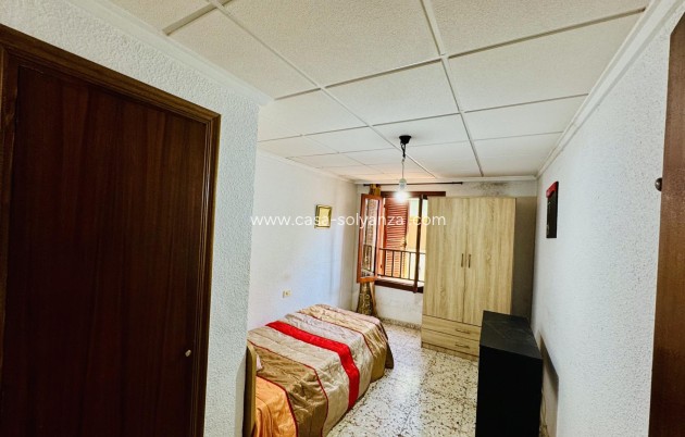 Herverkoop - Appartement / flat - Formentera de Segura - Pueblo