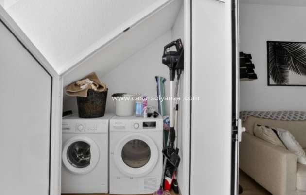 Resale - Apartment / flat - Torrevieja - Costa Blanca