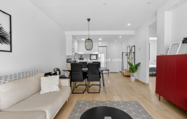 Resale - Apartment / flat - Torrevieja - Costa Blanca