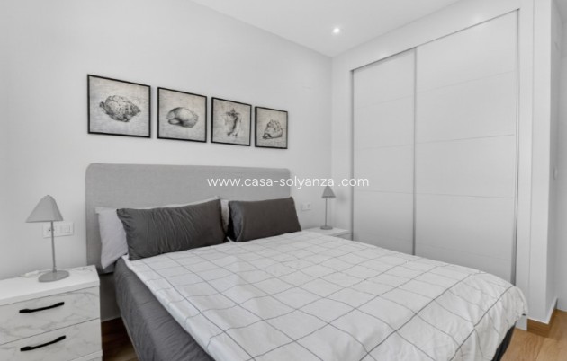 Resale - Apartment / flat - Torrevieja - Costa Blanca