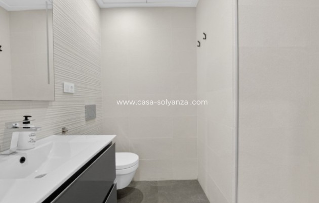 Resale - Apartment / flat - Torrevieja - Costa Blanca
