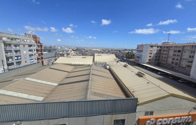 Herverkoop - Appartement / flat - Torrevieja - Parque Las Naciones