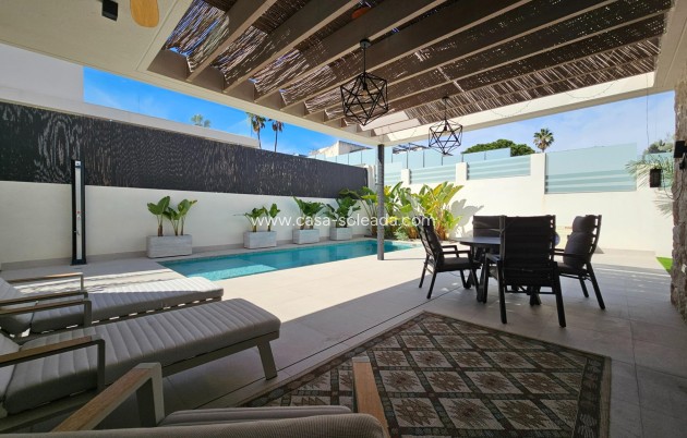 Wiederverkauf - Villa - Torrevieja - Los Balcones
