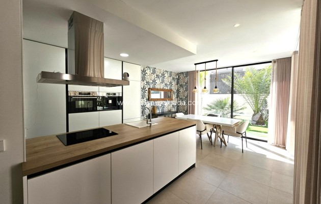 Wiederverkauf - Villa - Torrevieja - Los Balcones
