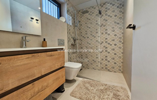 Wiederverkauf - Villa - Torrevieja - Los Balcones