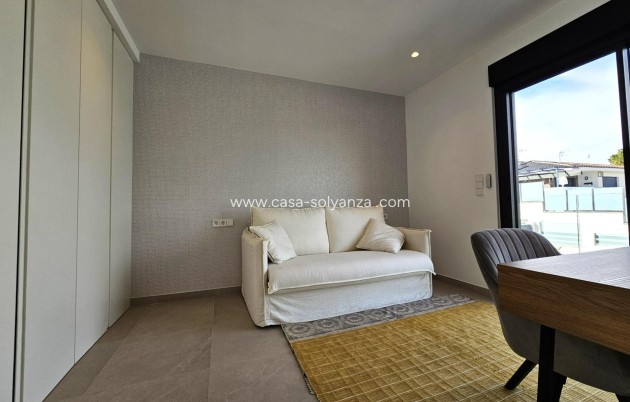 Wiederverkauf - Villa - Torrevieja - Los Balcones