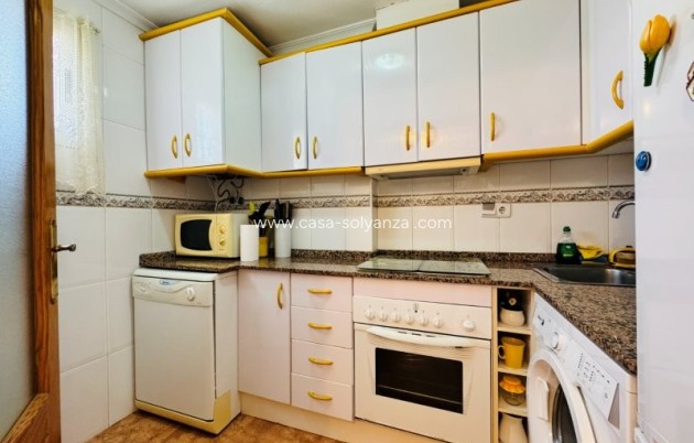 Herverkoop - Appartement / flat - Torrevieja - Aguas nuevas 1