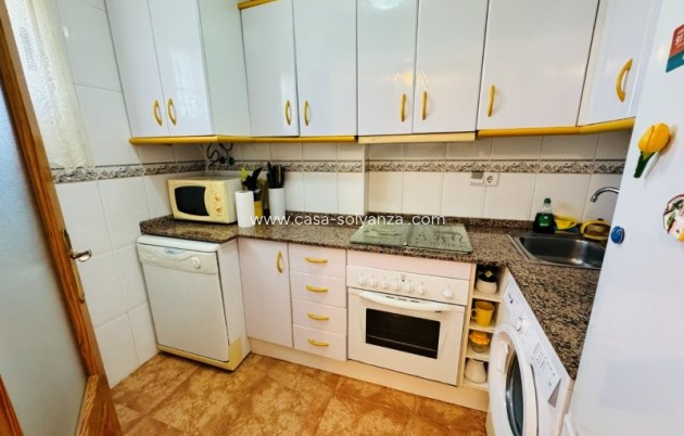 Herverkoop - Appartement / flat - Torrevieja - Aguas nuevas 1