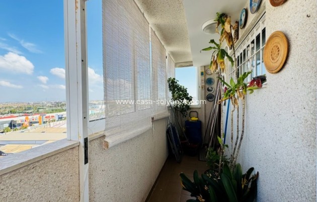 Herverkoop - Appartement / flat - Torrevieja - Aguas nuevas 1