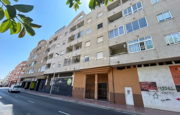 Herverkoop - Appartement / flat - Torrevieja - Costa Blanca