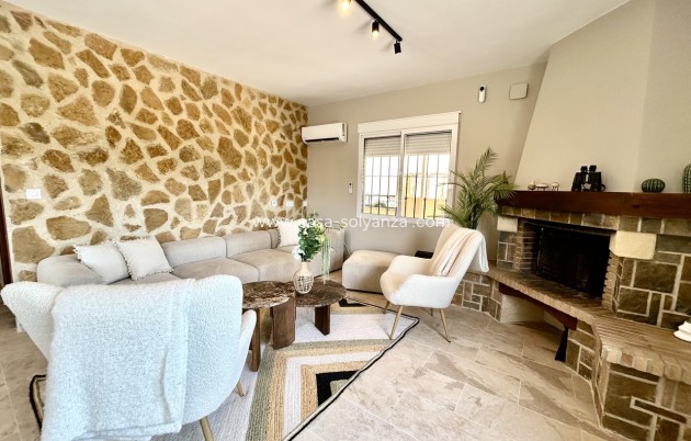 Herverkoop - Villa - La Zenia - Costa Blanca