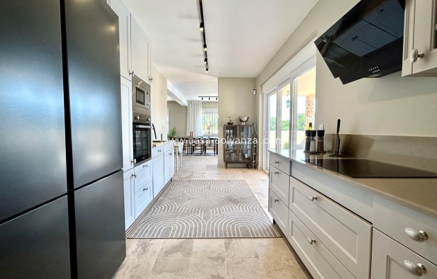 Herverkoop - Villa - La Zenia - Costa Blanca