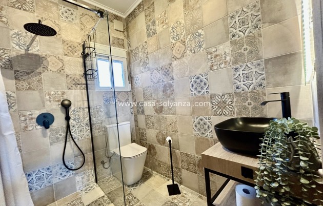 Herverkoop - Villa - La Zenia - Costa Blanca