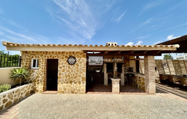 Herverkoop - Villa - La Zenia - Costa Blanca
