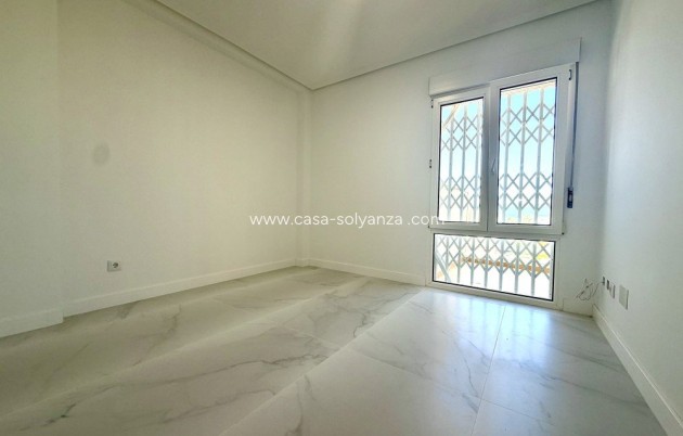 Herverkoop - Appartement / flat - Orihuela Costa - Costa Blanca