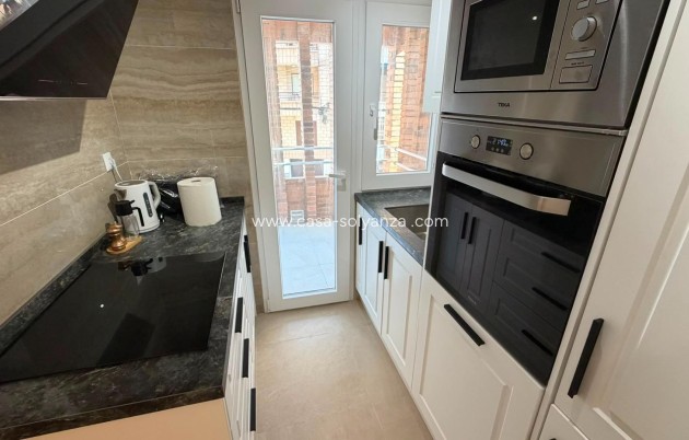 Herverkoop - Appartement / flat - Torrevieja - Playa del Cura