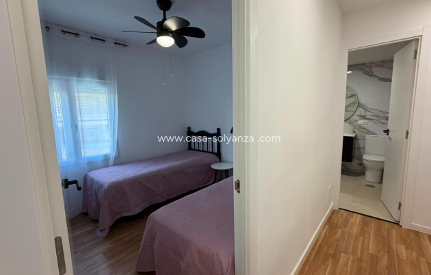 Herverkoop - Appartement / flat - Torrevieja - Playa del Cura