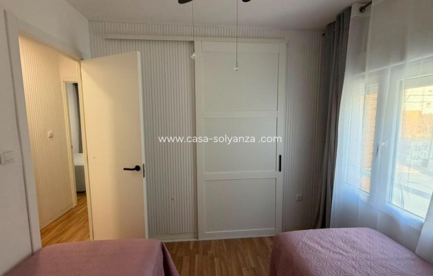 Herverkoop - Appartement / flat - Torrevieja - Playa del Cura