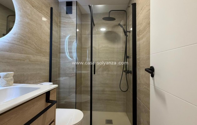 Herverkoop - Appartement / flat - Torrevieja - Playa del Cura