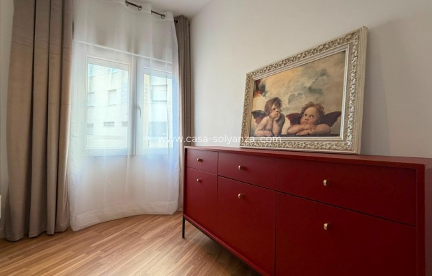 Herverkoop - Appartement / flat - Torrevieja - Playa del Cura