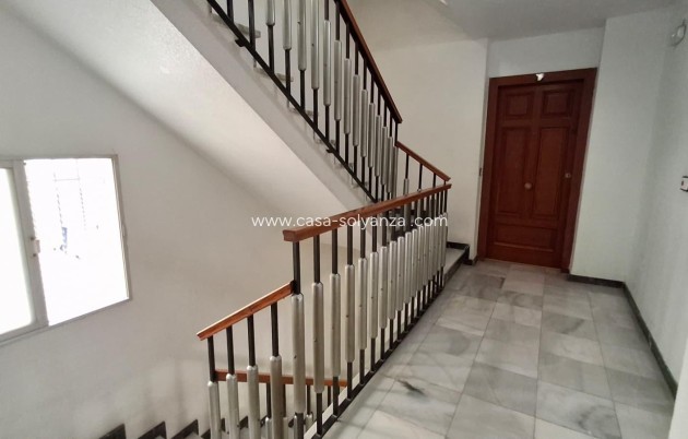 Herverkoop - Appartement / flat - Orihuela - Zona Centro