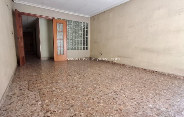 Herverkoop - Appartement / flat - Orihuela - Zona Centro