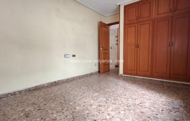 Herverkoop - Appartement / flat - Orihuela - Zona Centro