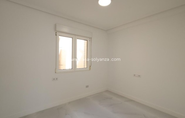Resale - Apartment / flat - Orihuela Costa - Cabo Roig