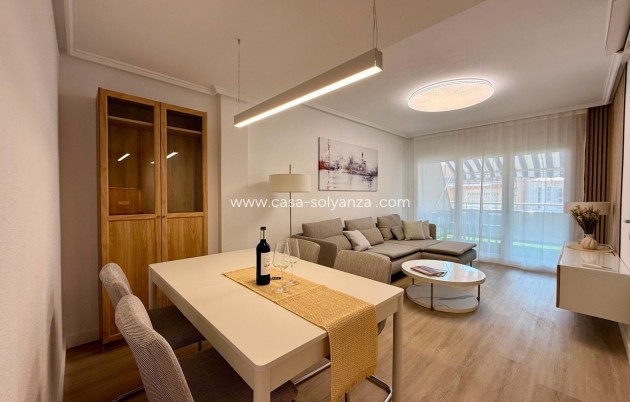 Herverkoop - Appartement / flat - Torrevieja - Habaneras