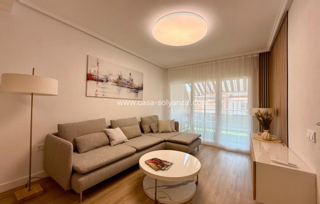 Herverkoop - Appartement / flat - Torrevieja - Habaneras