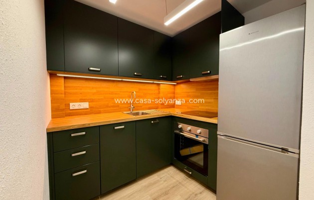 Herverkoop - Appartement / flat - Torrevieja - Habaneras