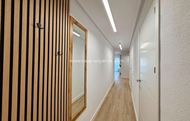 Herverkoop - Appartement / flat - Torrevieja - Habaneras