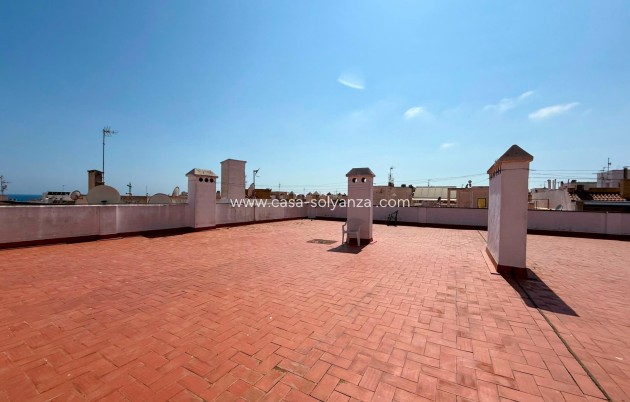 Herverkoop - Appartement / flat - Torrevieja - Habaneras