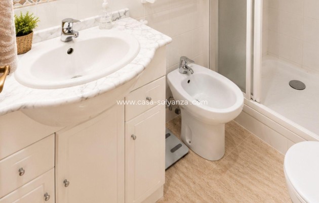 Herverkoop - Appartement / flat - Orihuela Costa - Campoamor