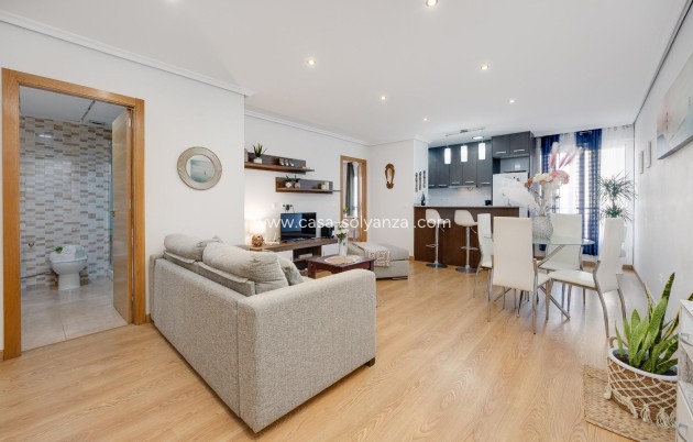 Herverkoop - Appartement / flat - Torrevieja - Center