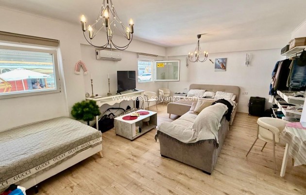 Herverkoop - Appartement / flat - Torrevieja - Estacion Autobuses