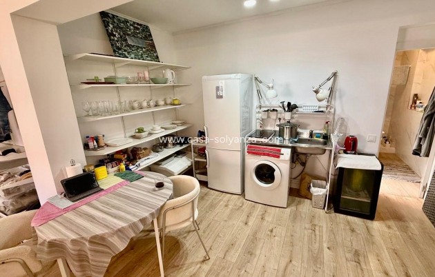 Herverkoop - Appartement / flat - Torrevieja - Estacion Autobuses