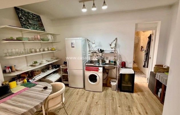 Herverkoop - Appartement / flat - Torrevieja - Estacion Autobuses