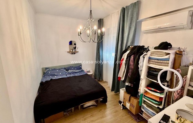 Herverkoop - Appartement / flat - Torrevieja - Estacion Autobuses
