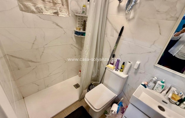 Herverkoop - Appartement / flat - Torrevieja - Estacion Autobuses