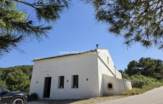 Herverkoop - Country Property/Finca - Villena - Inland