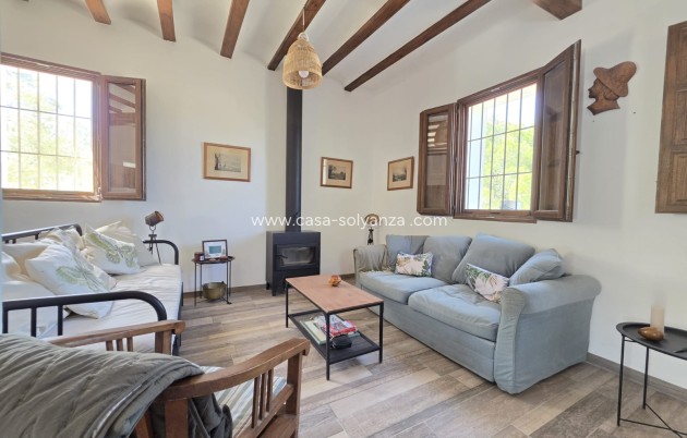Herverkoop - Country Property/Finca - Villena - Inland