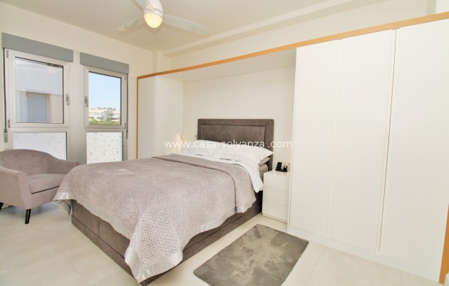 Herverkoop - Appartement / flat - Villamartin - Los Dolses