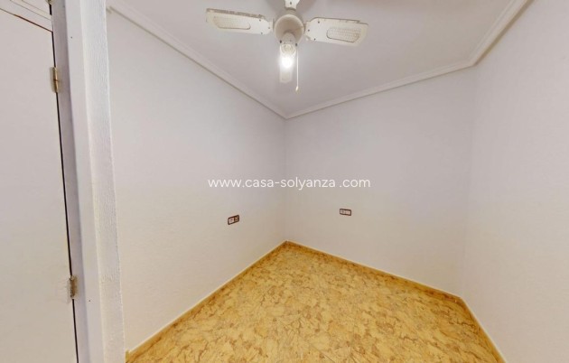 Herverkoop - Appartement / flat - Torrevieja - Center