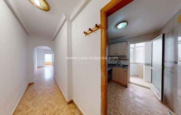 Herverkoop - Appartement / flat - Torrevieja - Center