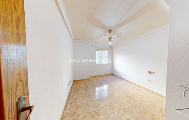 Herverkoop - Appartement / flat - Torrevieja - Center