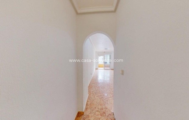 Herverkoop - Appartement / flat - Torrevieja - Center