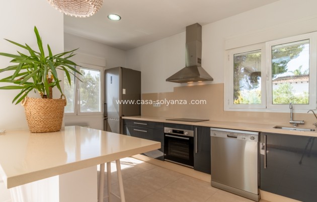 Herverkoop - Villa - Moraira - Benimeit